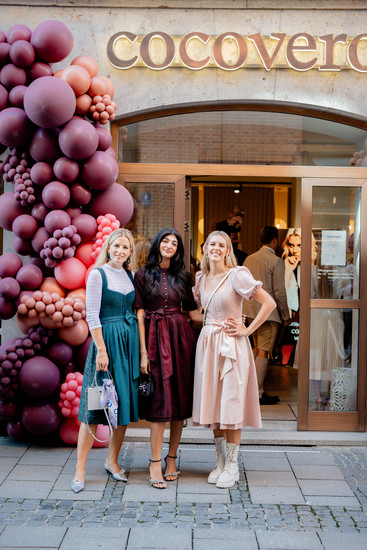 Constanze Schnitzler, Soulin Omar, Veronika Stork-Jacklbauer
Foto: Maximilian Ostermeier/Rocka Studio